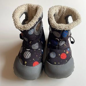 Bog Boots, toddler size 8